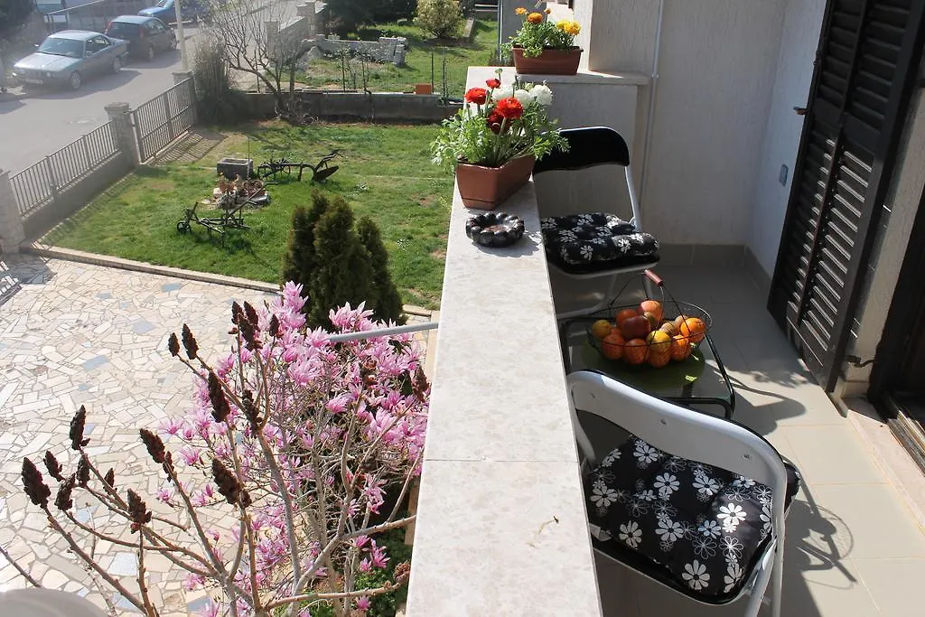 Green Oasis Apartman Pula